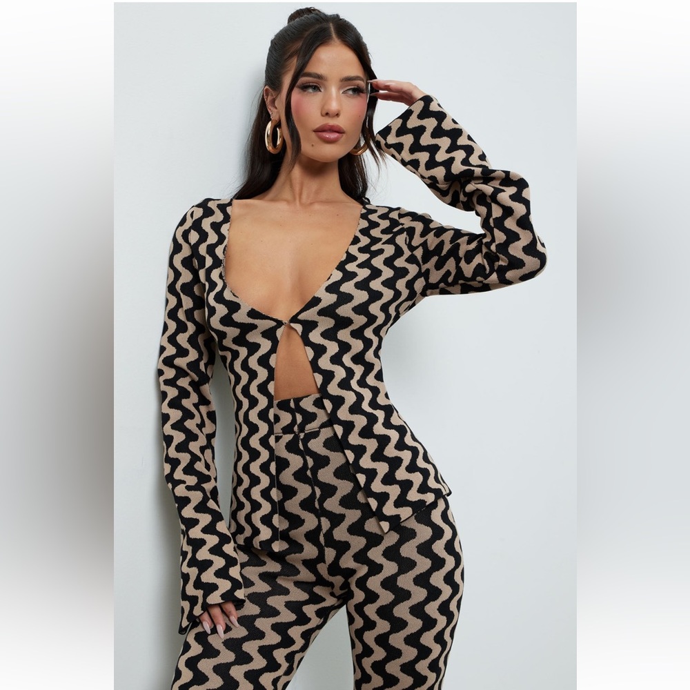 Groovy babe sweater pant set M